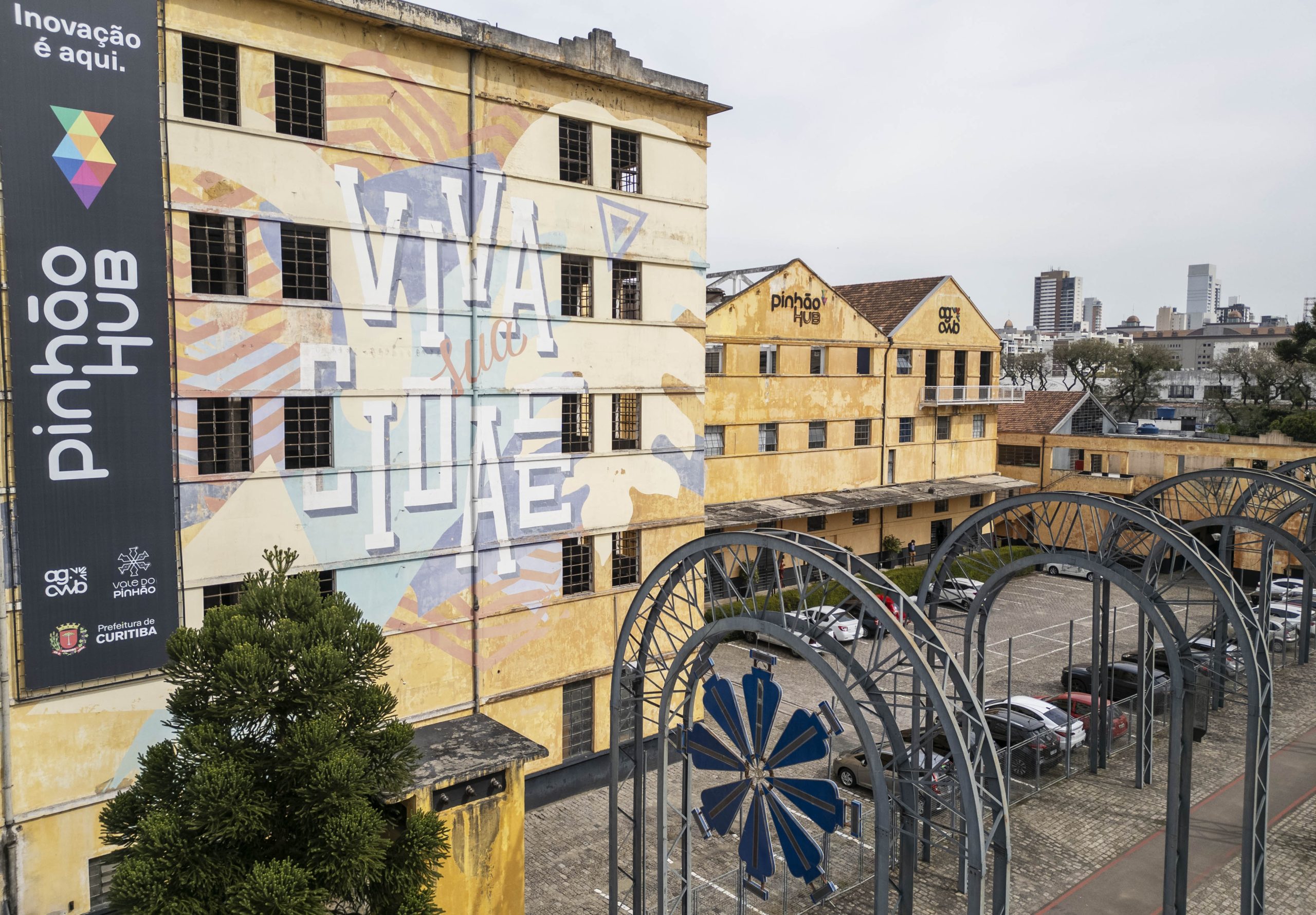 Pinhão HUB